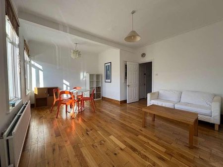 Brownlow Road, N11 - Photo 3