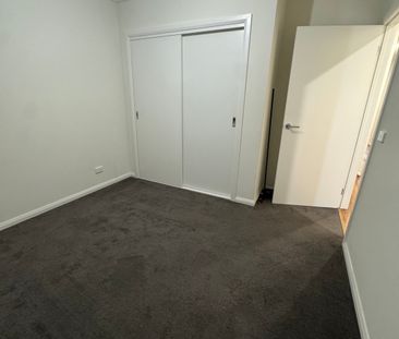 Melton South - Photo 2