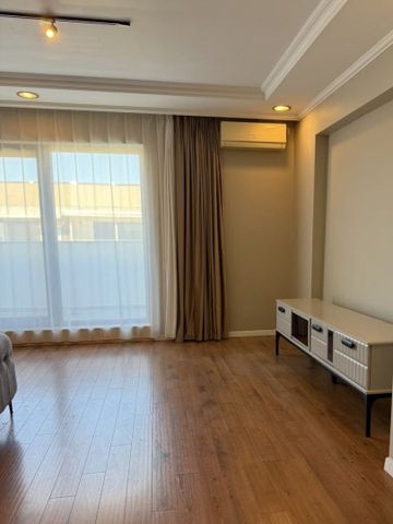 3 Camere de închiriat | Pipera | Penthouse - Photo 2