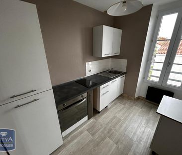 Location Appartement 1 pièce 30m² CHOLET 49300 - Photo 3