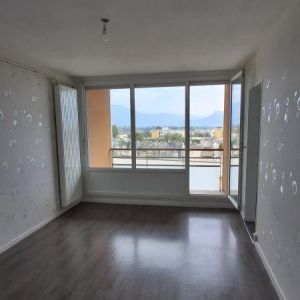 Location Appartement à RIVES - Photo 3