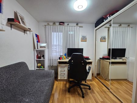 5.5 Zimmer, 2. Stock - Photo 4