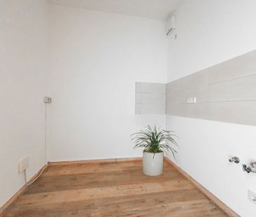 Albert-Funk-Straße 122 - Photo 2