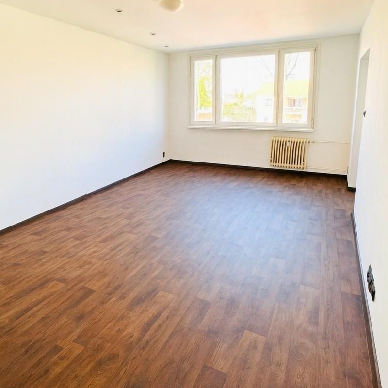 Pronájem bytu 2+1 61 m² - Photo 1