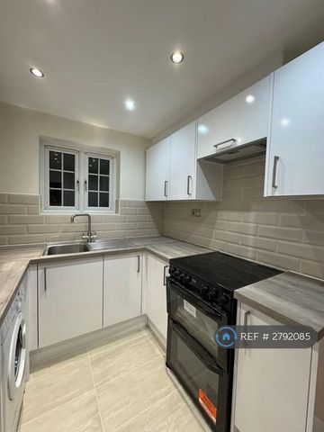 1 bedroom end of terrace house to rent - Photo 3