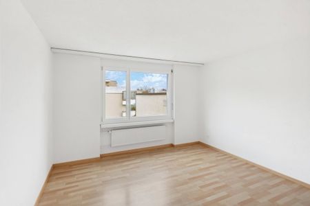 4.5 Zimmer, 90 m², 1. Stock - Photo 3