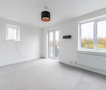 3 bedroom townhouse to rent - Photo 4