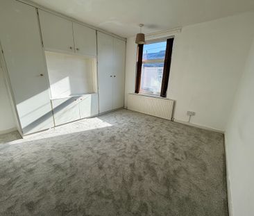 George Street - Photo 3