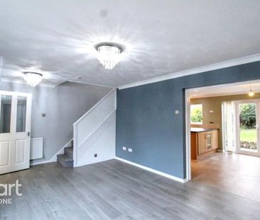 3 bedroom semi-detached house to rent - Photo 2