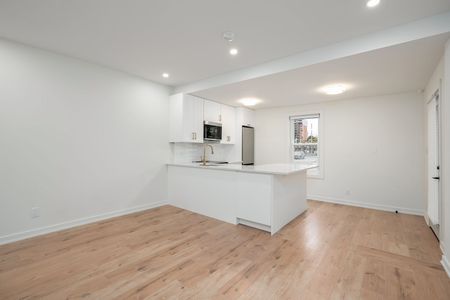 For Lease - 519 Elizabeth Street Unit# 2, Burlington, Ontario - Photo 3