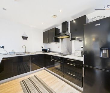 2 bedroom apartment to rent - Photo 4