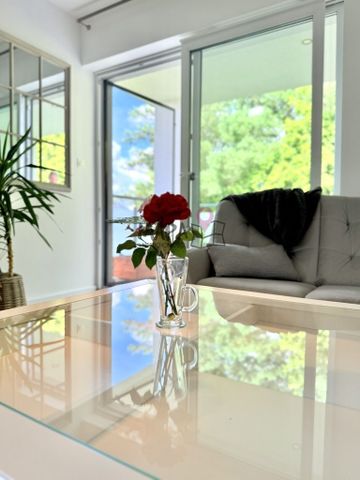 Komfortowy Apartament 4 Pokoje, Ogród i Taras - Photo 2