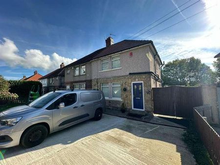 North Cliffe Avenue, Thornton, Bradford, BD13 - Photo 3