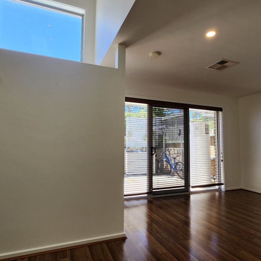 43 Bellbird Loop, Lawson ACT 2617 - Townhouse For Rent | Domain - Photo 1