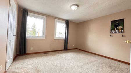 For Lease - 403 KEATS Way Unit# 2, Waterloo, Ontario - Photo 3