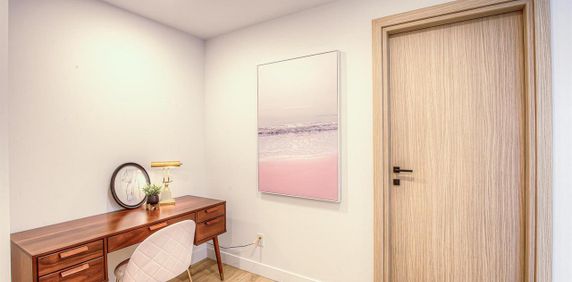 1 Bedroom - 6500 Rue Hutchison, Outremont - Photo 2