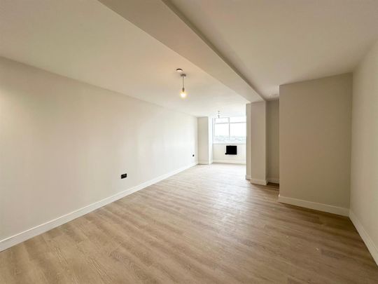 2 bed flat to rent in Sheffield Road, Barnsley, S70 - Photo 1