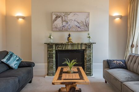 2 Bed Flat, London Road, RG1 - Photo 2