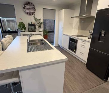 A Warm, Welcoming Place to Call Home - Photo 4