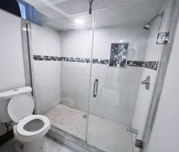 For Lease - Bsmt-220 Sixteen Mile Drive, Oakville, Ontario - Photo 5