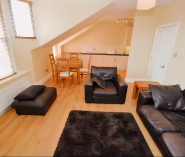 2 Bed 1 Bath - Photo 4