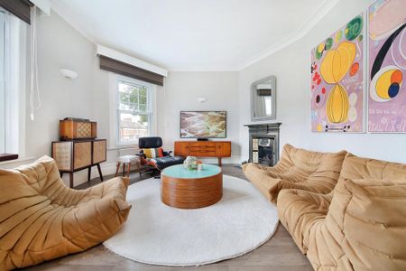 3 bedroom flat to rent - Photo 4