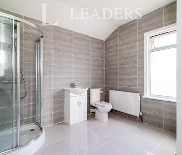 3 bedroom house to rent Maldon Road, Southend-on-Sea, SS2 - Photo 5