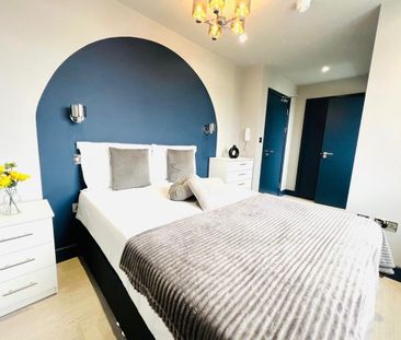 Room in a Shared House, Woodmansterne Road, SW16 - Photo 2