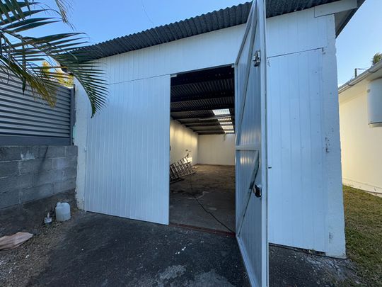 A LOUER - Sainte-Clotilde - La Bretagne - Maison T4 de 97,51 m2 implantée sur 812 m2 de terrain avec garage - Photo 1