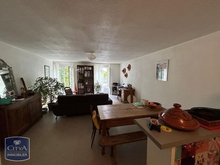 Location Appartement 4 pièces 97m² ISSOIRE 63500 - Photo 4