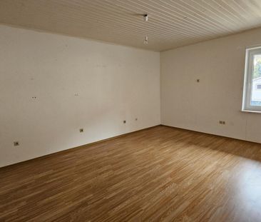 2-Zimmer, Dachgeschoßwohnung mit Schrankraum extra Küche - Photo 3