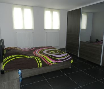 Woning te huur in Ieper centrum (3 slpk +parking) - Photo 1