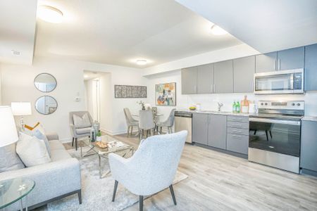 For Lease - 205 West Oak Trail Unit# 32, Kitchener, Ontario - Photo 5