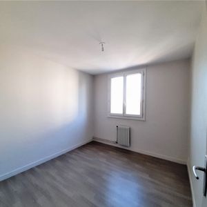 Appartement 5 pièces – proche Auchan Tours nord - Photo 2