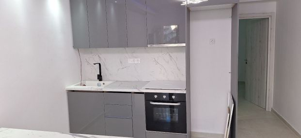 Studio/Γκαρσονιέρα για ενοικίαση Κέντρο (Νεάπολη) - Photo 1
