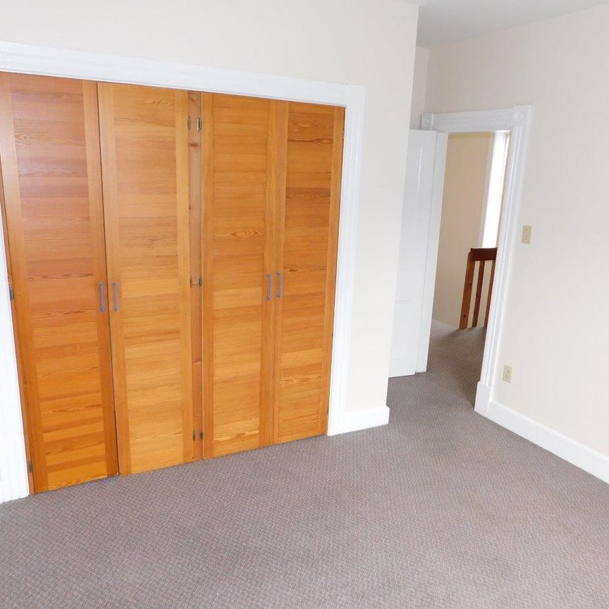 FOR RENT – 3223 Robie Street, Halifax, Nova Scotia - Photo 1