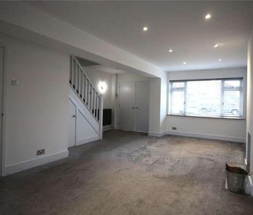 Whinfell Way, Gravesend, Kent, DA12 - Photo 2