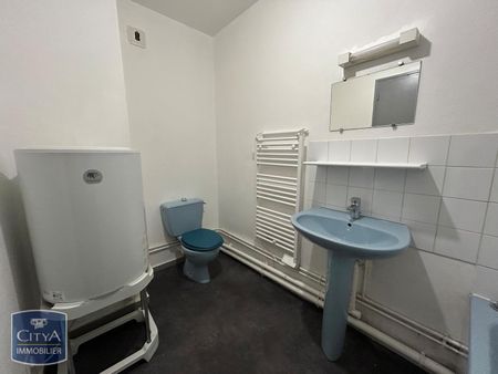 Location Appartement 1 pièce 24m² NIORT 79000 - Photo 4