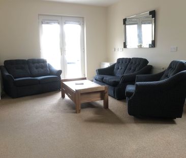 1 Maldon Court, BELFAST, BT12 6GY - Photo 5