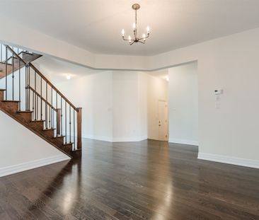 For Lease - 1028 Wickham Road, Innisfil, Ontario - Photo 2