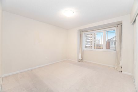 For Lease - 50 Hillcrest Avenue Unit# 32, Brampton, Ontario - Photo 2