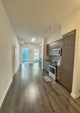For Lease - 4055 Parkside Village Drive Unit# 621, Mississauga, Ontario - Photo 3