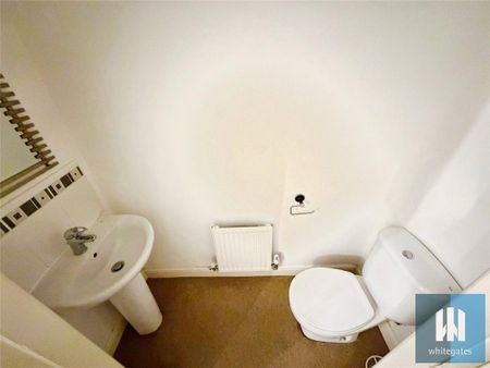 4 bedroom detached house to rent - Photo 5