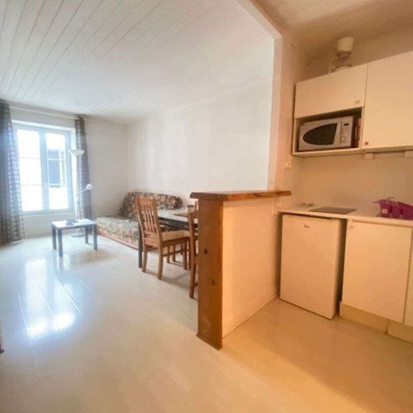 Location appartement 1 pièce, 21.40m², La Rochelle - Photo 1
