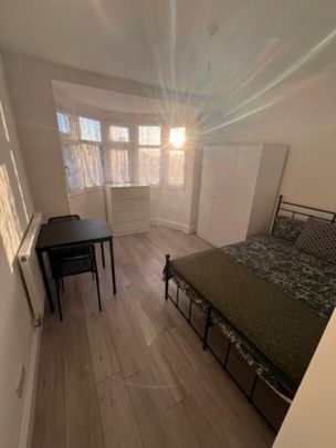 7 bedroom terraced house to rent - Photo 1