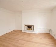 2 bed House - Terraced for Rent - Photo 3