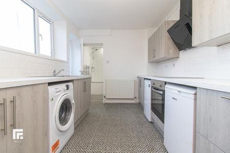 1 bedroom ground floor flat to rent - Photo 5