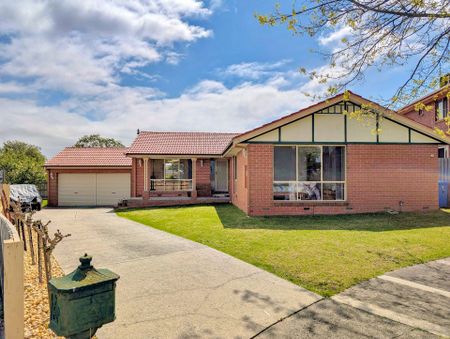 3 Joshua Court Narre Warren VIC - Photo 3