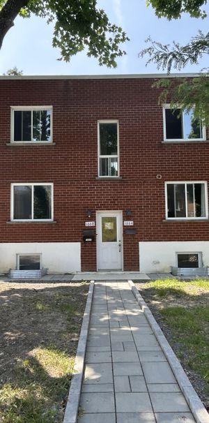5 1/2 Renove à Saint -Laurent - Photo 1
