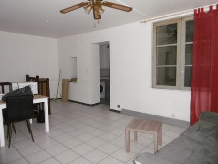 Location Appartement 2 pièces 42m² - Photo 4